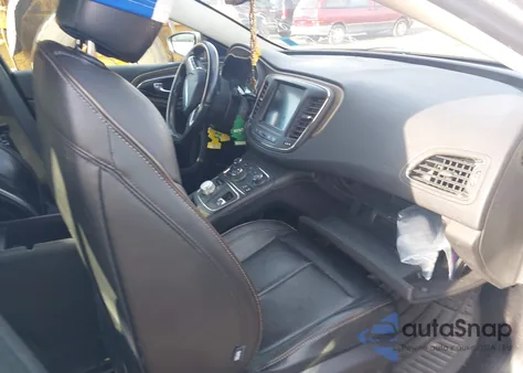 2015 Chrysler 200 C from USA, damaged, VIN 1C3CCCCB3FN500625